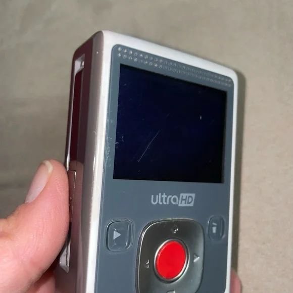 Flip UltraHD White Video Camera Video